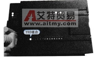 工作中的PLC面板（Y03吸合）