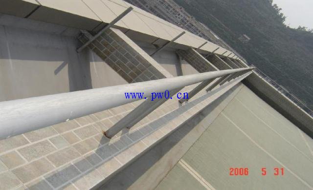 防雷接地避雷带的敷设图解