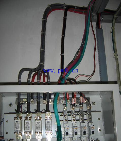 配电柜的进出线方式有哪些