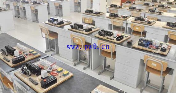 电工好还是维修电工好