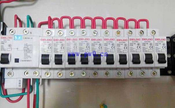 家用配电箱标准接法_家用配电箱正规接法图